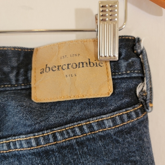 Abercrombie Kids Classic Straight Jeans Sz 16R  Medium Wash School Casual Travel - Picture 8 of 13